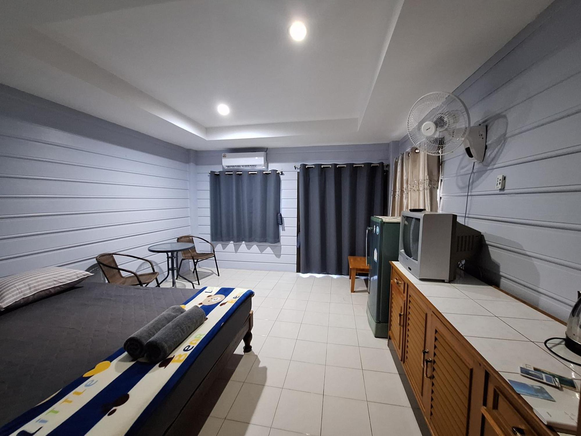 Phonsomboon Guesthouse Ko Tao Zimmer foto